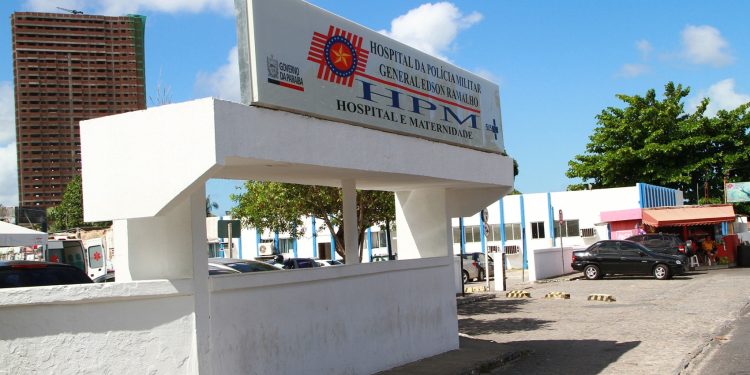 Mulher deixada morta em hospital de João Pessoa é identificada, diz IPC