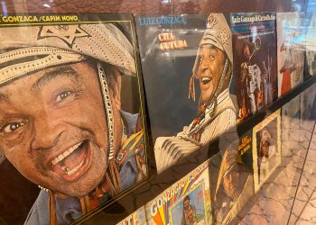 Luiz Gonzaga é celebrado em exposição no São João 2026 de Campina Grande